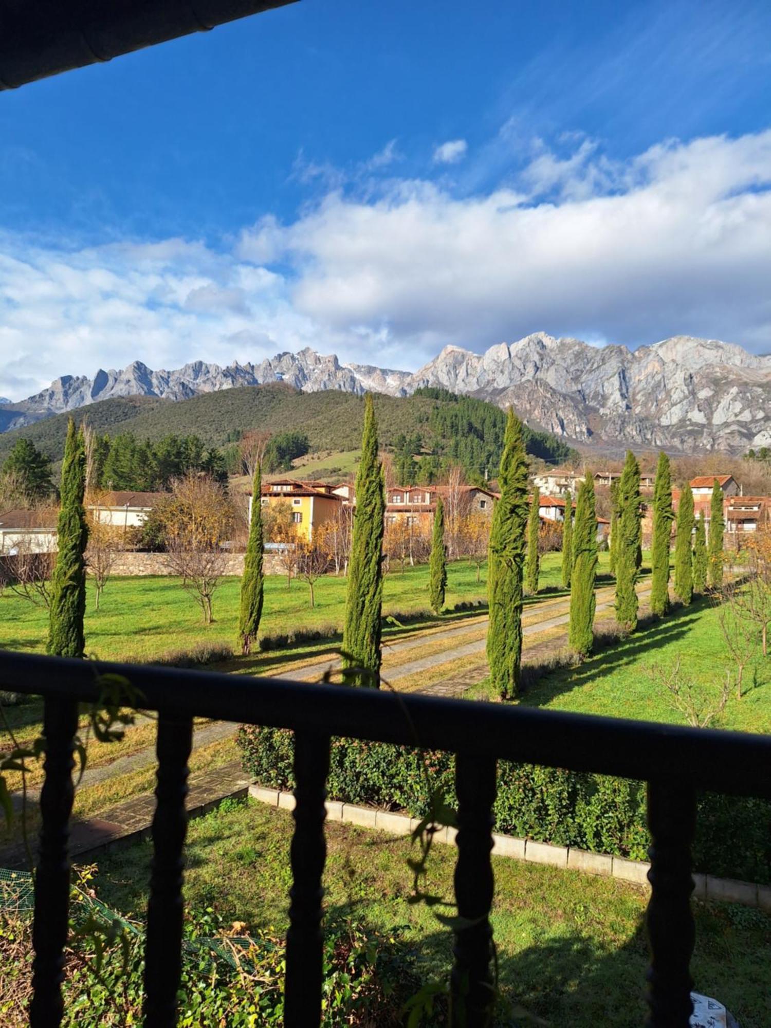 Entre Potes Y Picos Con Wifi Y Garaje Apartment Turieno ภายนอก รูปภาพ